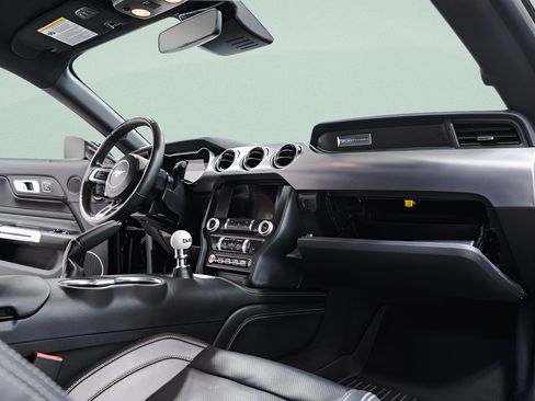 Used 2023 Ford Mustang GT Premium RWD image 39