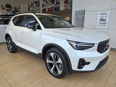 Certified 2026 Volvo XC40 B5 Plus w/ Protection Package Premier