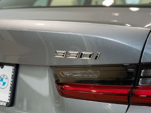 New 2026 BMW 330i xDrive Sedan AWD/4WD image 10