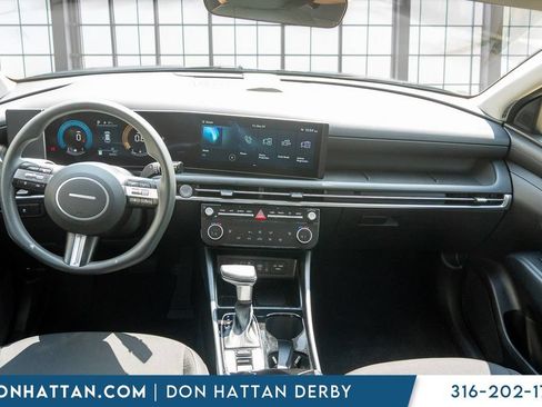 Used 2025 Hyundai Tucson SEL FWD image 5