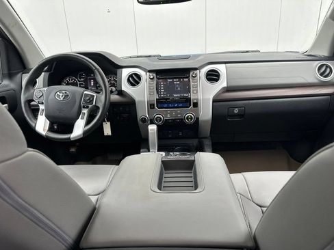 Used 2019 Toyota Tundra Limited w/ Limited Premium Package AWD/4WD image 29