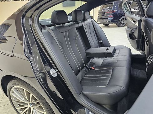 Used 2017 BMW 530i RWD image 22