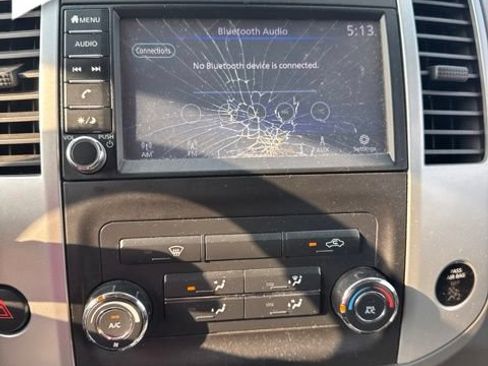 Used 2019 Nissan Frontier SV RWD image 8