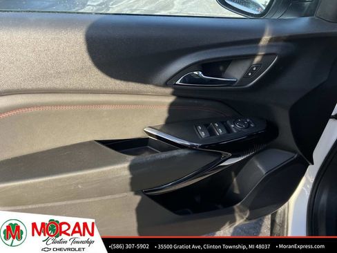 Certified 2024 Chevrolet Trax RS image 15