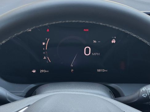 Used 2025 Buick Encore GX Preferred image 38