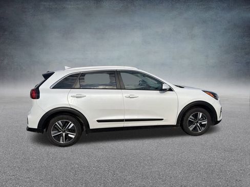 Used 2022 Kia Niro EX Premium image 7