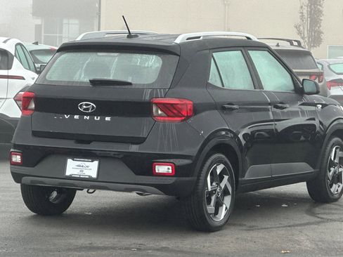 New 2026 Hyundai Venue SEL image 4