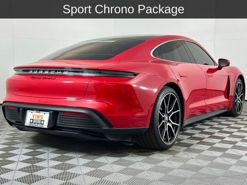 Used 2024 Porsche Taycan 4S w/ Premium Package image 4