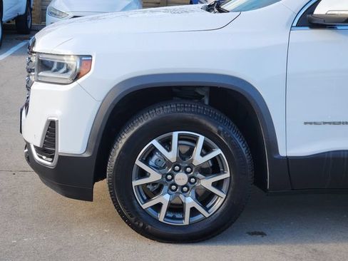 Used 2021 GMC Acadia SLE w/ Driver Convenience Package FWD image 15