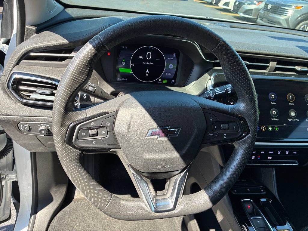Used 2023 Chevrolet Bolt EUV LT w/ Driver Confidence Package FWD image 15