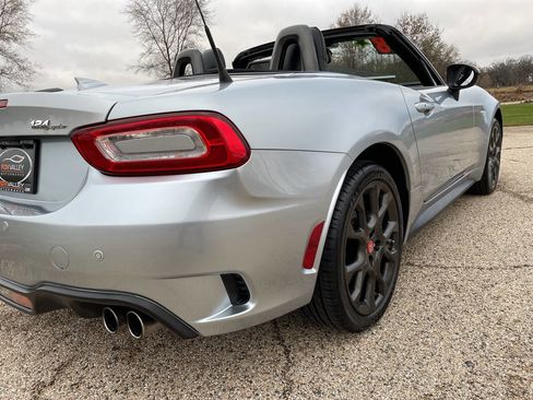 Used 2018 FIAT 124 Spider Abarth w/ Convenience Group image 33
