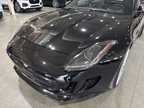Used 2015 Jaguar F-TYPE R image 30
