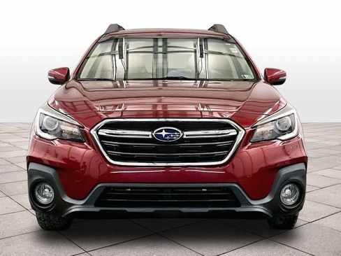Used 2018 Subaru Outback 3.6R Limited AWD/4WD image 4