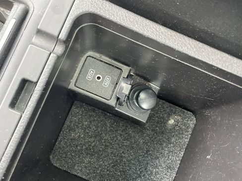 Used 2008 Subaru Legacy 2.5i Limited image 24