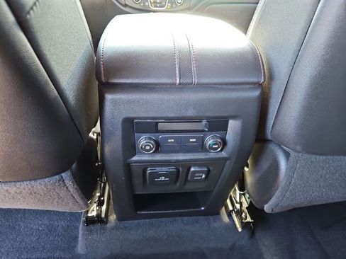 Certified 2023 Chevrolet Traverse RS image 21