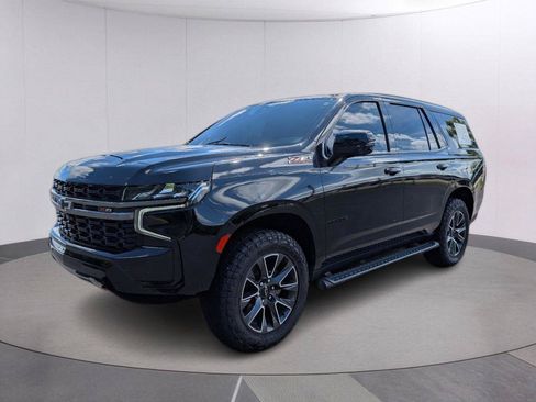 Used 2021 Chevrolet Tahoe Z71 w/ Z71 Signature Package AWD/4WD image 1