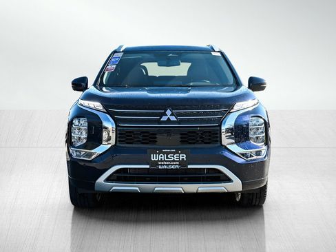 New 2025 Mitsubishi Outlander SEL image 2