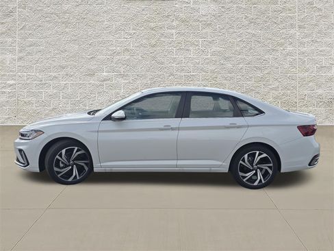 New 2026 Volkswagen Jetta SEL FWD image 4