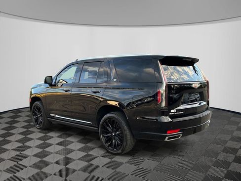 Used 2024 Cadillac Escalade Premium Luxury w/ Performance Package AWD/4WD image 5