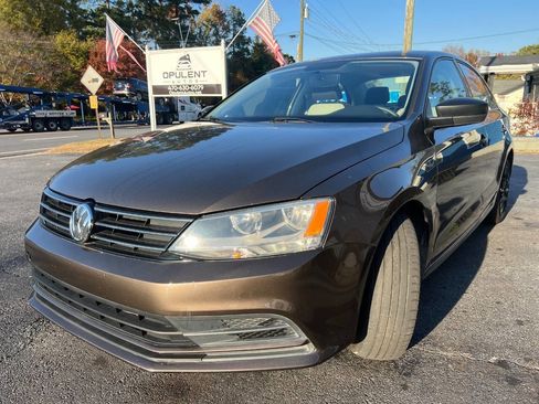 Used 2015 Volkswagen Jetta TDI S image 3