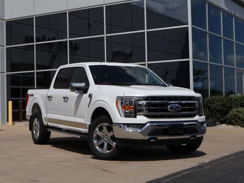 Used 2022 Ford F150 Lariat w/ Max Trailer Tow Package AWD/4WD image 1