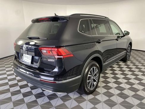 Used 2020 Volkswagen Tiguan SE AWD/4WD image 9