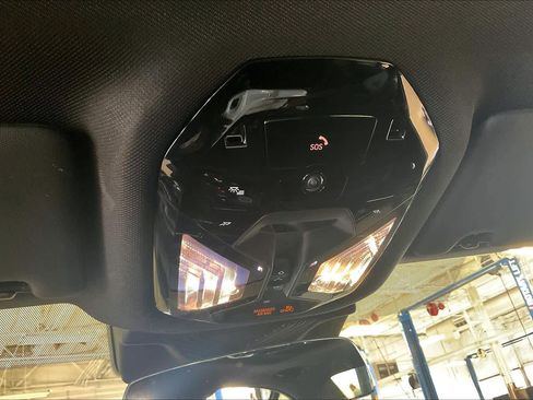 Certified 2024 BMW 530i image 36