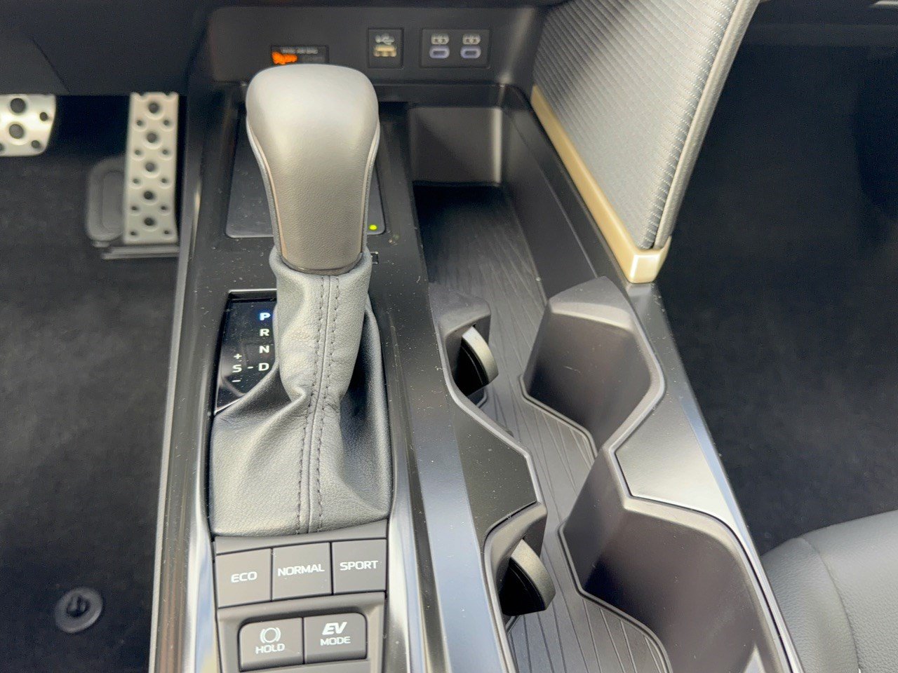 Certified 2026 Toyota Camry SE FWD image 21