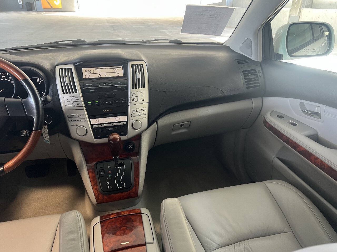 Used 2005 Lexus RX 330 FWD image 21