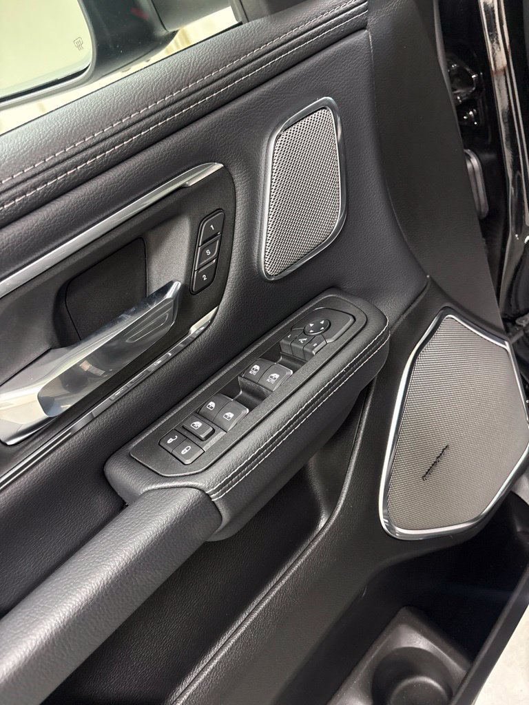 New 2027 RAM 1500 Laramie AWD/4WD image 14