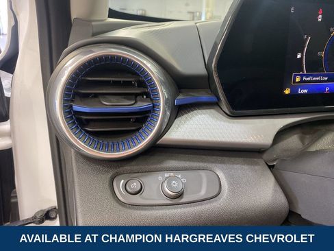 Used 2024 Chevrolet Trax LT w/ Driver Confidence Package FWD image 23