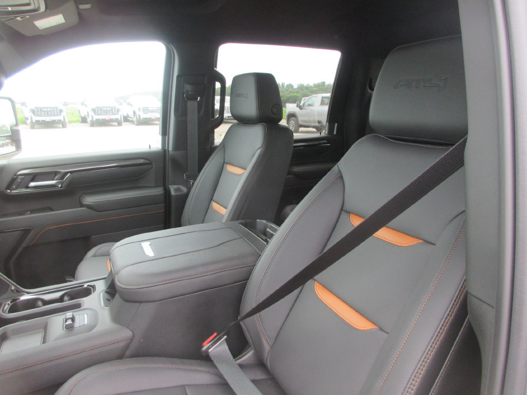 New 2026 GMC Sierra 2500 AT4 AWD/4WD image 14