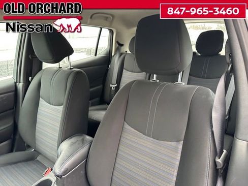 Used 2024 Nissan Leaf S image 12