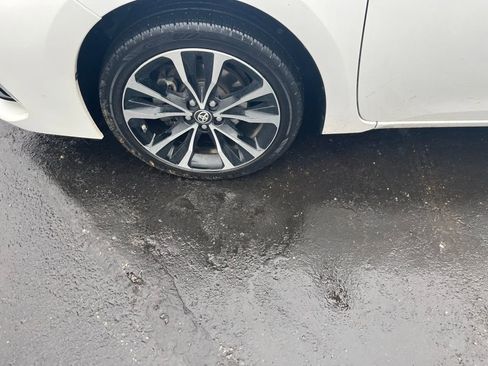 Used 2017 Toyota Corolla SE image 30