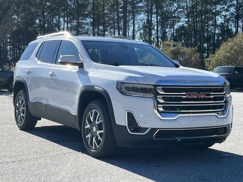 Used 2023 GMC Acadia SLT image 29