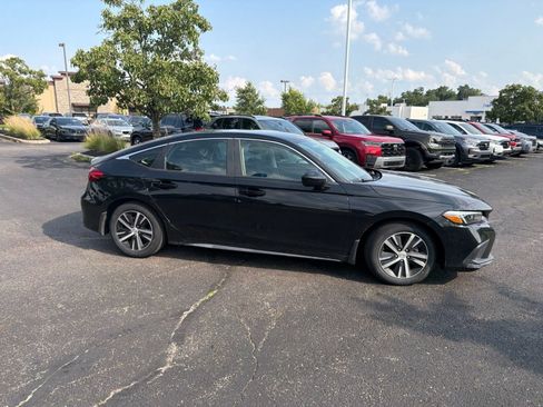 Used 2023 Honda Civic LX image 19