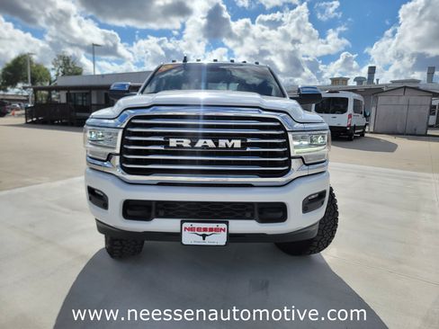 Used 2022 RAM 2500 Limited image 2