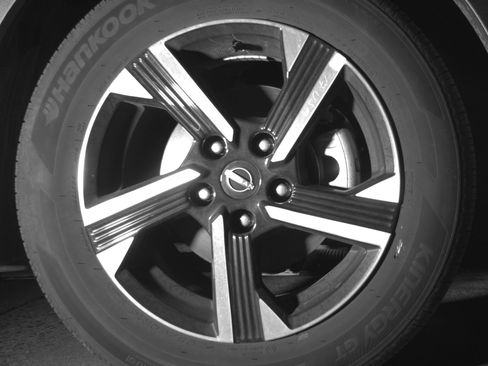 Used 2025 Nissan Sentra SV FWD image 13