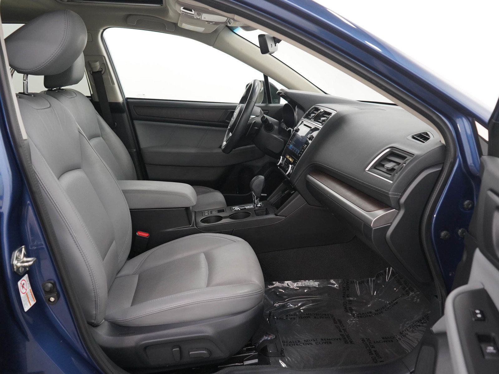 Used 2019 Subaru Outback 2.5i Limited w/ Popular Package #2 AWD/4WD image 11