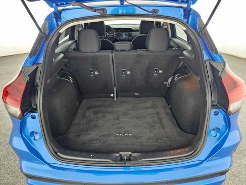 Used 2023 Nissan Kicks SV FWD image 14