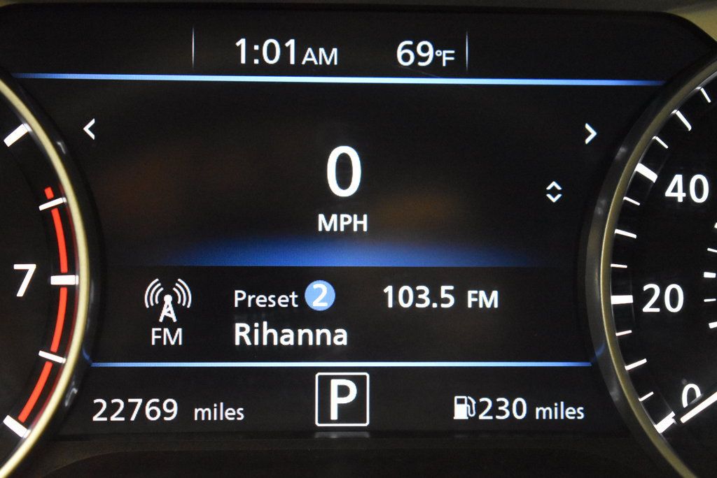 Used 2024 Nissan Sentra SR FWD image 23