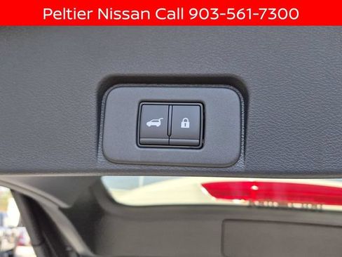 New 2026 Nissan Rogue Platinum w/ Platinum Premium Package AWD/4WD image 8