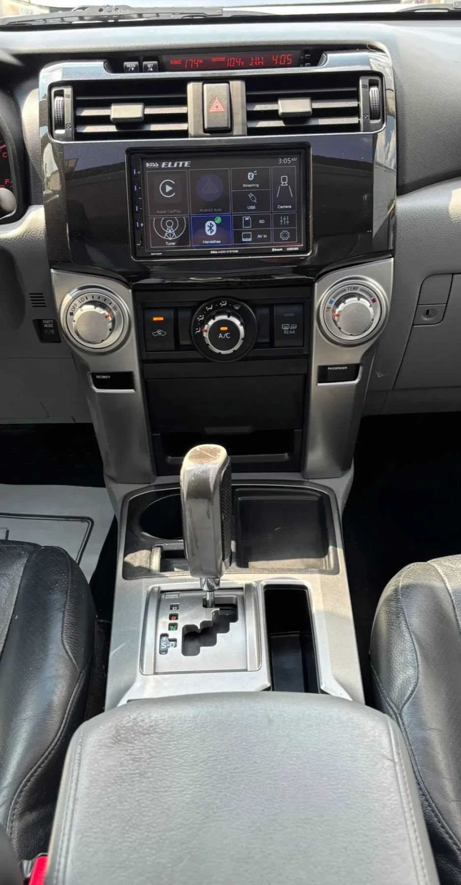 Used 2011 Toyota 4Runner SR5 w/ Premium Pkg w/Leather RWD image 12