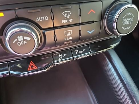 Used 2023 Dodge Durango GT AWD/4WD image 63