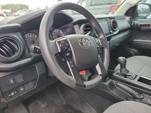 Used 2021 Toyota Tacoma SR w/ SR Convenience Package image 18