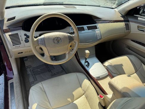 Used 2008 Toyota Avalon XLS FWD image 10