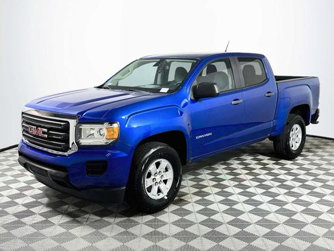 Used 2019 GMC Canyon 2WD Crew Cab w/ Convenience Package image 3