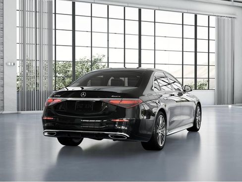 Certified 2023 Mercedes-Benz S 580 4MATIC Sedan image 23