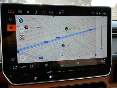 New 2025 Volkswagen ID. Buzz 1st Edition image 8