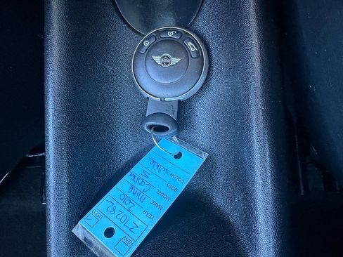 Used 2010 MINI Cooper S image 15
